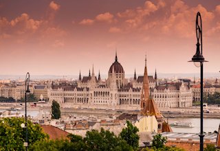 Budapest Travel Guide