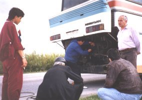 Bus breakdowns are a part of travelling -- Copyright Michel Guntern.