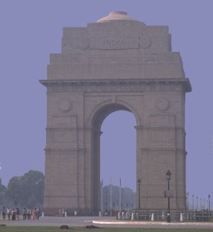 India Gate, New Delhi - Copyright TravelNotes.org